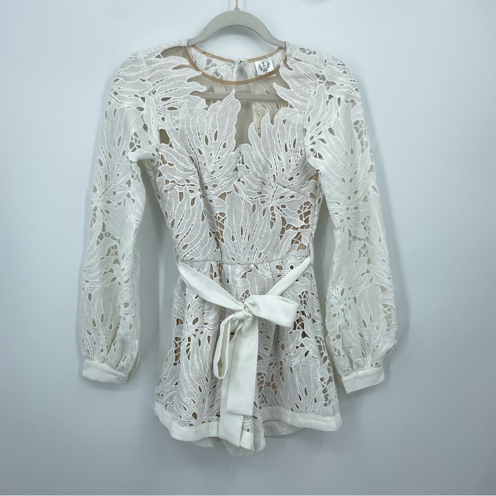 Angel biba Long Sleeved Lace Romper white belted mesh and lined Sz 8